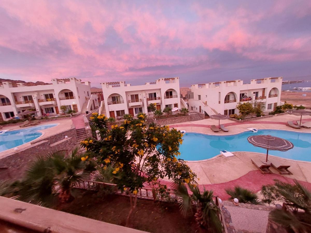 Awesome View Apartment ดาฮับ ภายนอก รูปภาพ